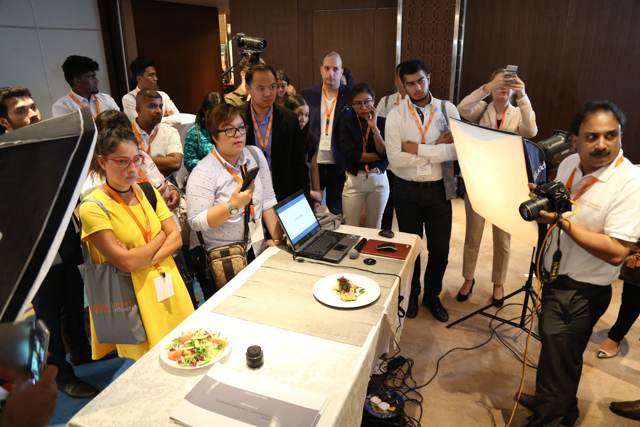 Live food photography demonstration at the seminar
